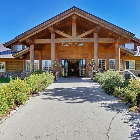 Headwaters Lodge & Cabins At Flagg Ranch Моран Экстерьер фото